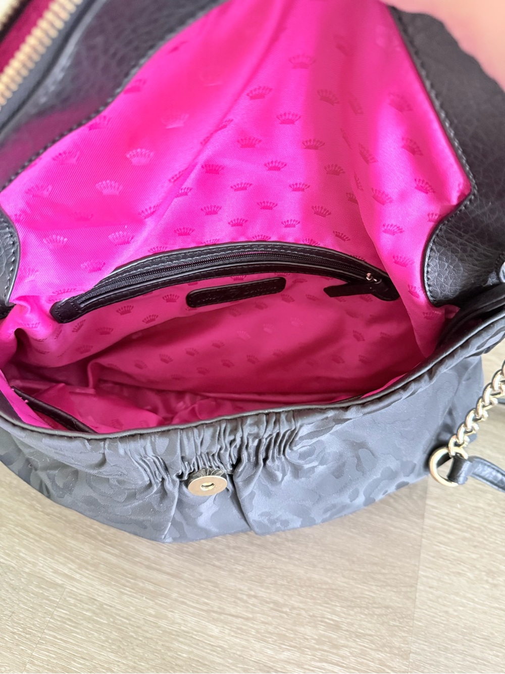 Juicy Couture Black Crossbody Bag with Gold Hardware - Picture 5 of 7